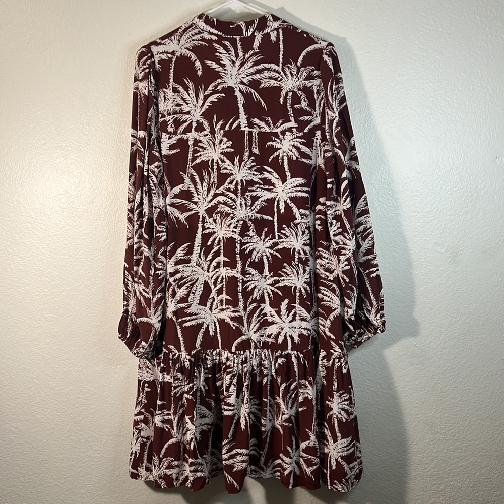 Express Printed Ruffle Hem Oversized Shirt Dress - Picture 5 of 9